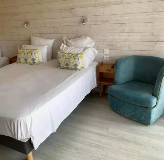 スタンダードトリプルルーム, Hôtel Saint Clair, Côté Plage