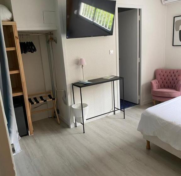 四人标准间, Hôtel Saint Clair, Côté Plage