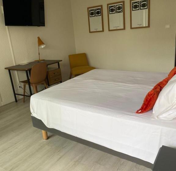 四人标准间, Hôtel Saint Clair, Côté Plage