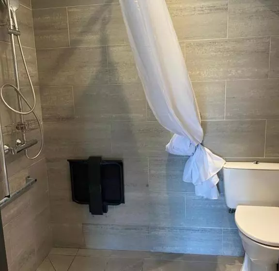 身障者適用スタンダードルーム, Hôtel Saint Clair, Côté Plage