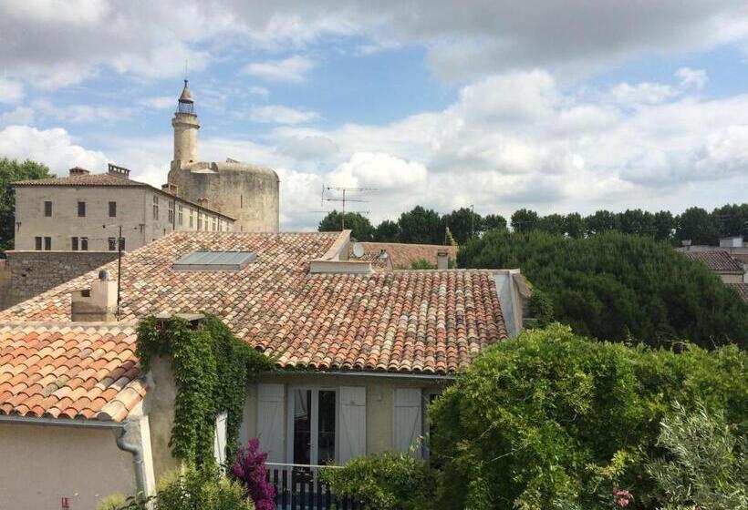 غرفة سوبيريور, Saint Louis