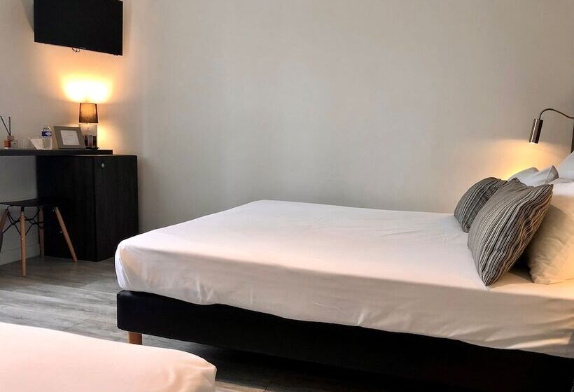 غرفة عائلية, Saint Louis