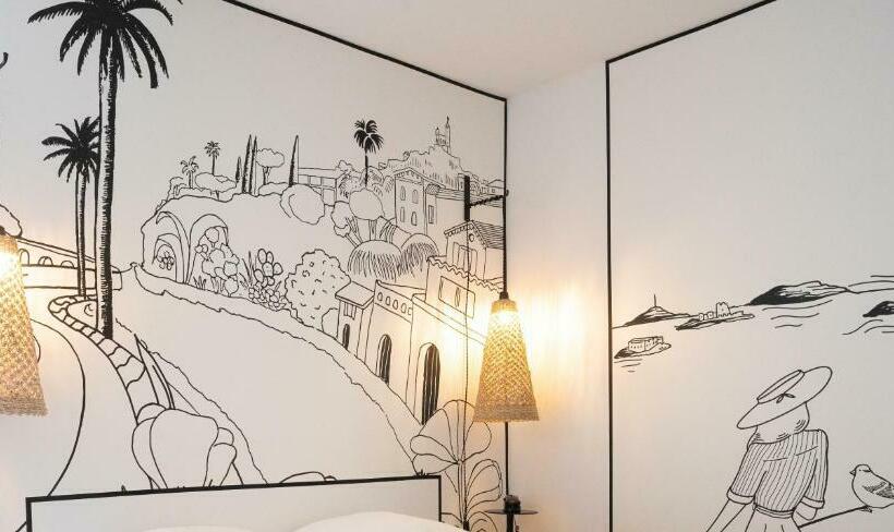 Camera Standard, Key Largo