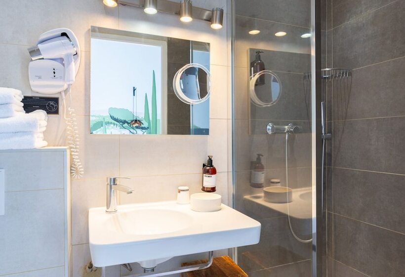 Camera Standard, Key Largo