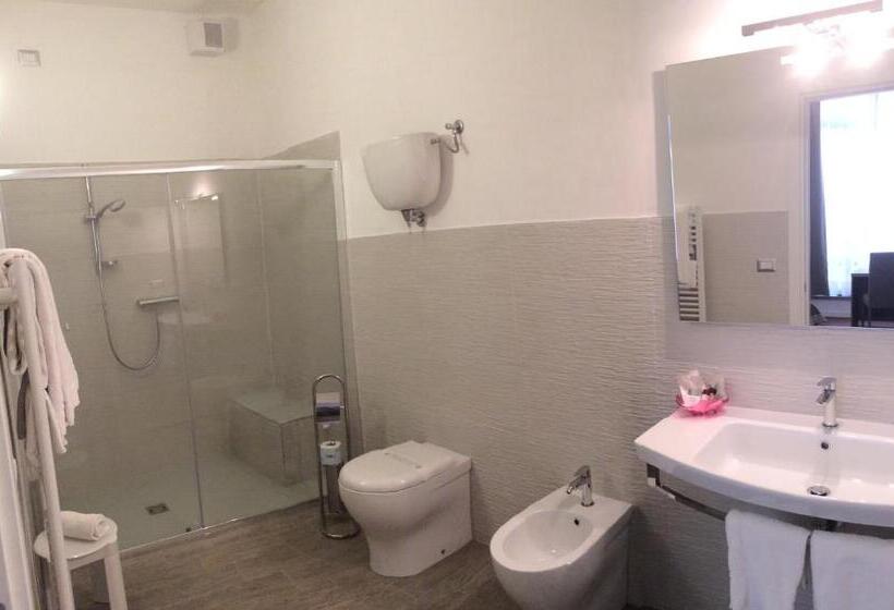 Четырехместный Номер Стандарт, Le Mura E Residence