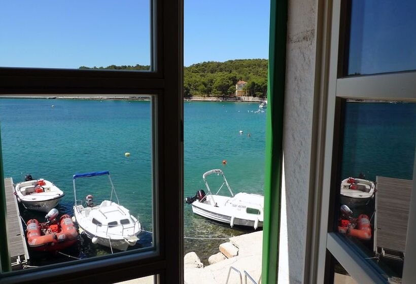 חדר סטנדרט נוף לים, Maestral