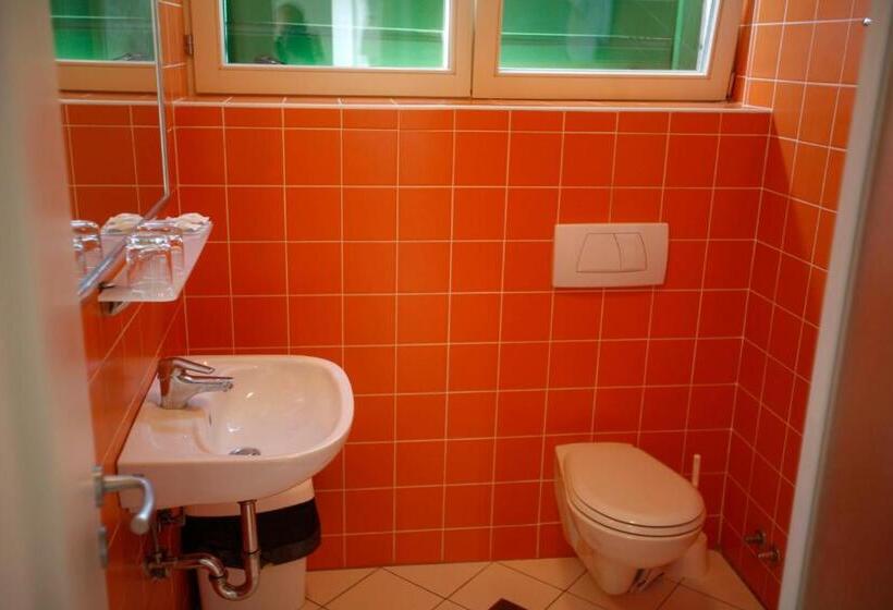 סוויטה, Maestral