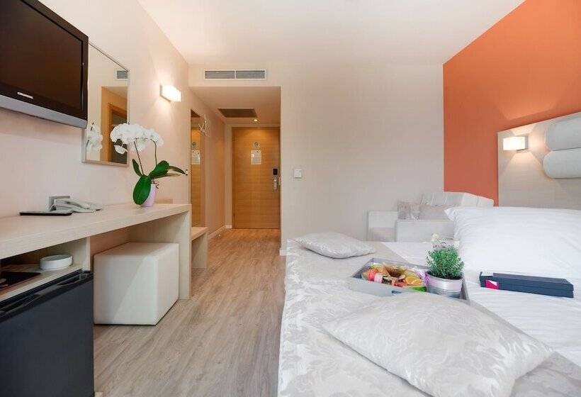 Quarto Estandar Vista Mar com Sacada, Maritimo