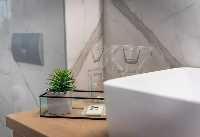 اتاق استاندارد با تخت دوبل, Maritimo