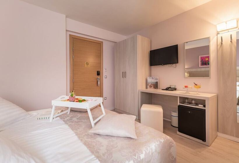 Quarto Estandar Cama Casal, Maritimo