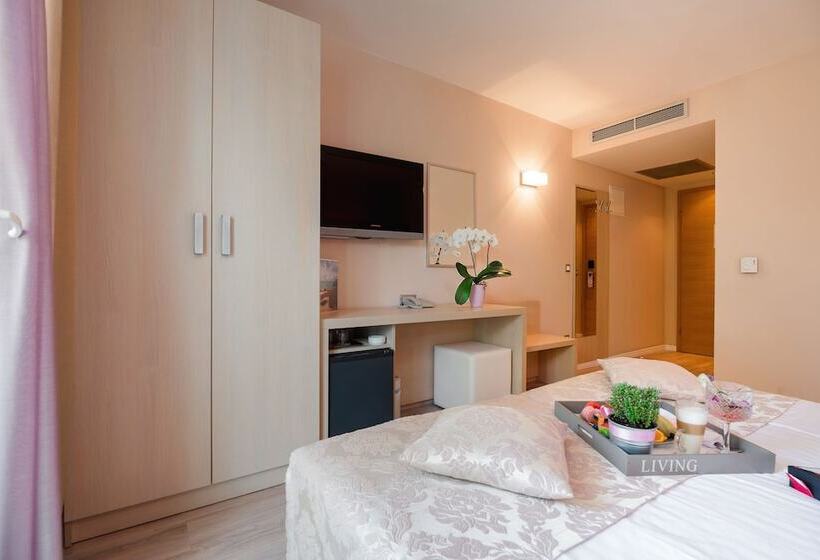 Quarto Estandar Vista Mar com Sacada, Maritimo