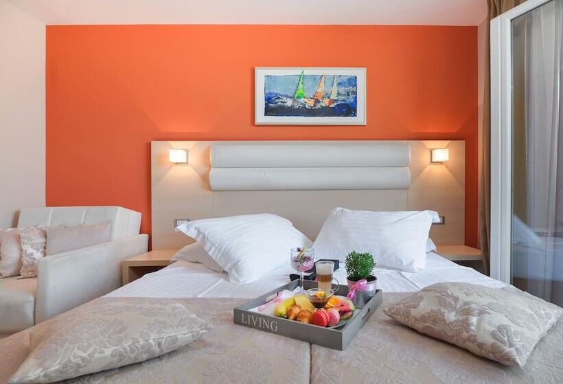 Quarto Estandar Vista Mar com Sacada, Maritimo