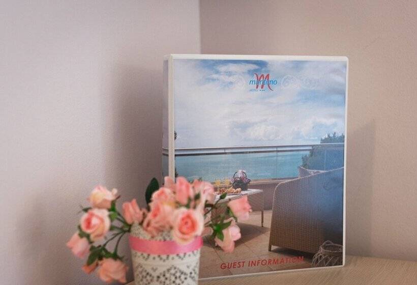 Júnior Suíte Vista Montanha, Maritimo