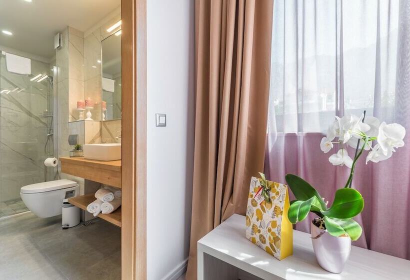 Quarto Estandar Cama Casal, Maritimo