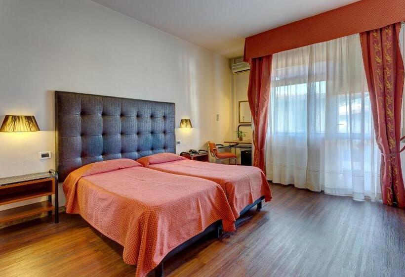 חדר קלאסי, Massimo D'azeglio