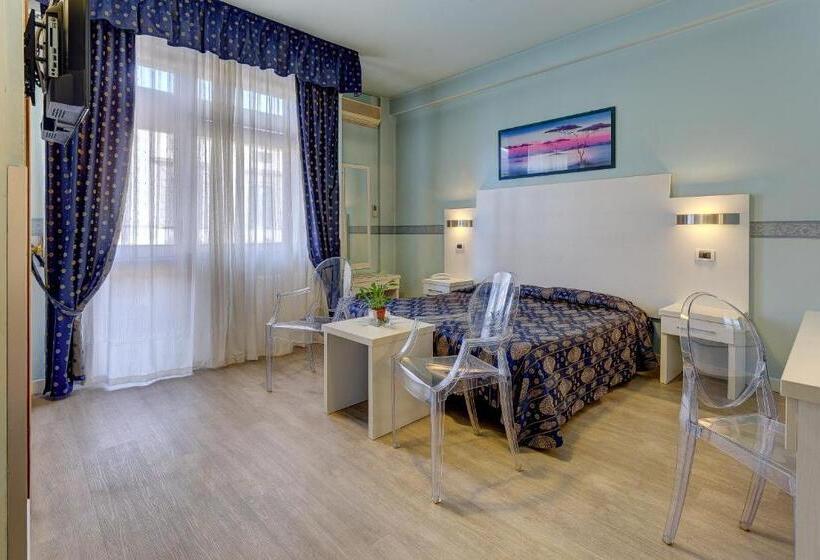 غرفة سوبيريور, Massimo D'azeglio