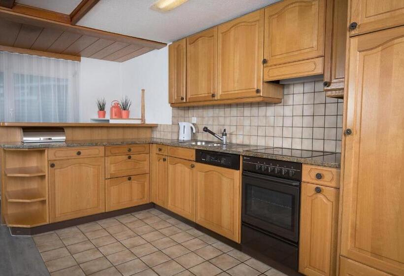 Lejlighed 2 Soveværelser, Roggerli