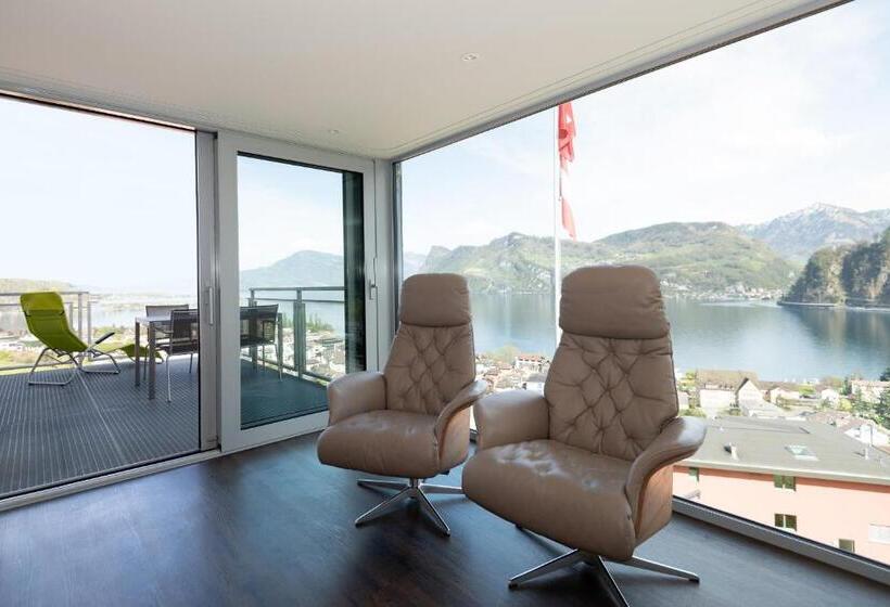 Suite med Balkon, Roggerli