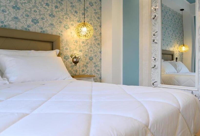 Полулюкс Вид на Море, Sogaris