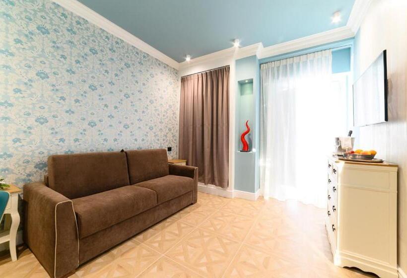 Полулюкс Вид на Море, Sogaris