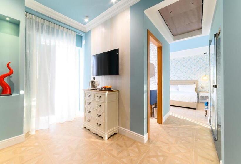 Полулюкс Вид на Море, Sogaris