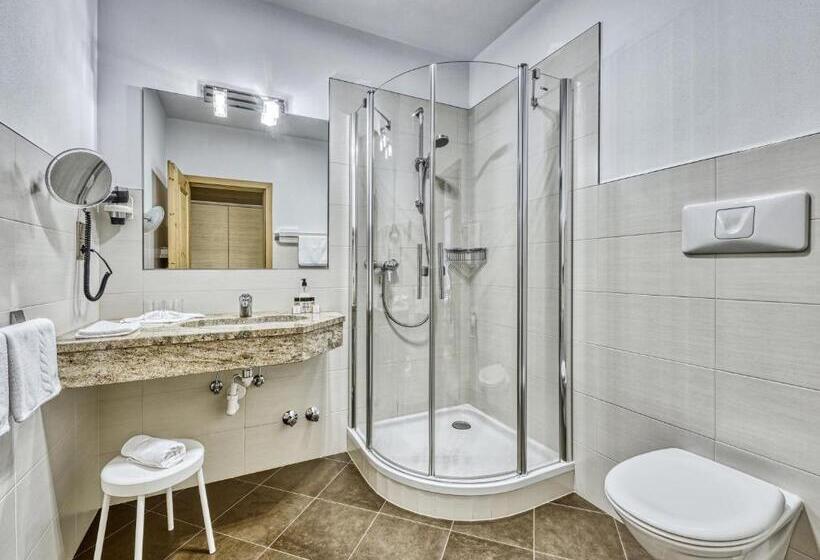 Номер Стандарт с Балконом, Traubenheim