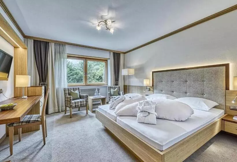 اتاق استاندارد با بالکن, Traubenheim