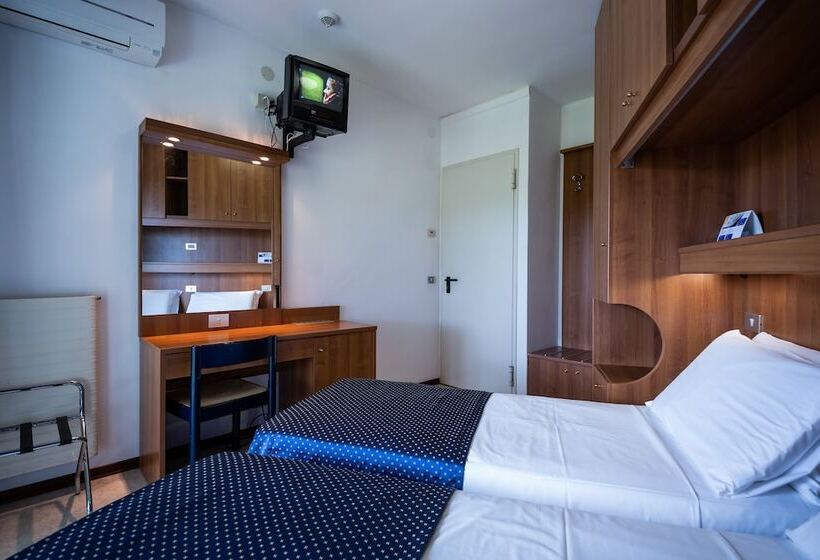 패밀리 룸, Vina De Mar