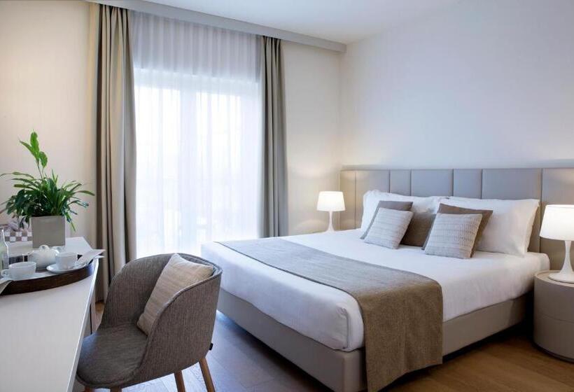 Номер Deluxe, Leonardo Hotel Lago Di Garda   Wellness And Spa