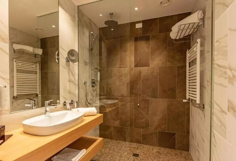 ファミリールーム, Leonardo Hotel Lago Di Garda Wellness And Spa