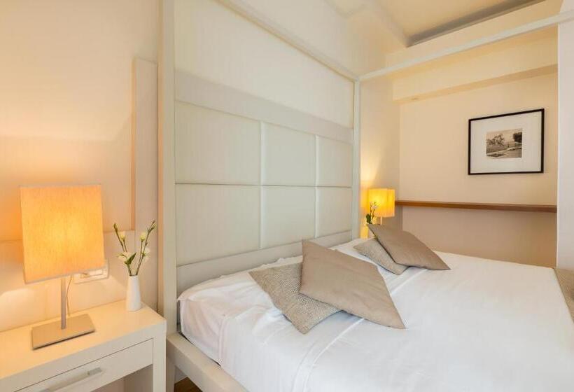 Трехместный Номер Deluxe, Leonardo Hotel Lago Di Garda   Wellness And Spa