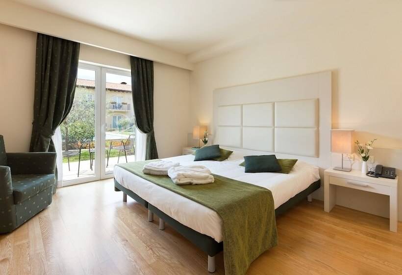 Номер Комфорт, Leonardo Hotel Lago Di Garda   Wellness And Spa