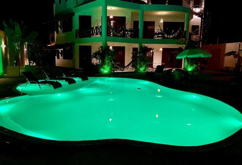 غرفة سوبيريور رباعية, E Pousada Cumbuco Guesthouse