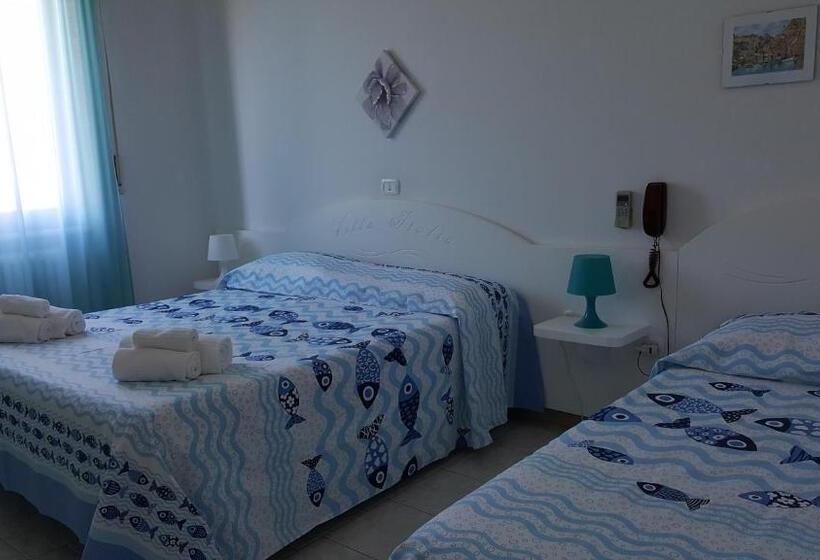 Трехместный Номер Классика, Villa Italia