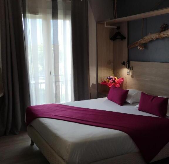 Номер Стандарт, Atoll Hotel Restaurant