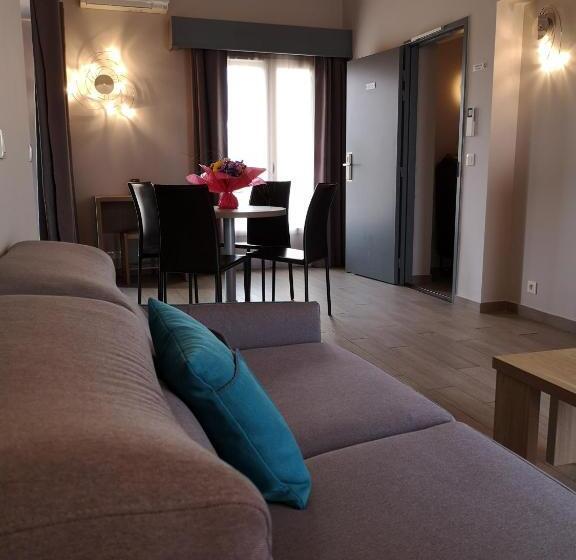 Апартаменты 1 Спальня, Atoll Hotel Restaurant