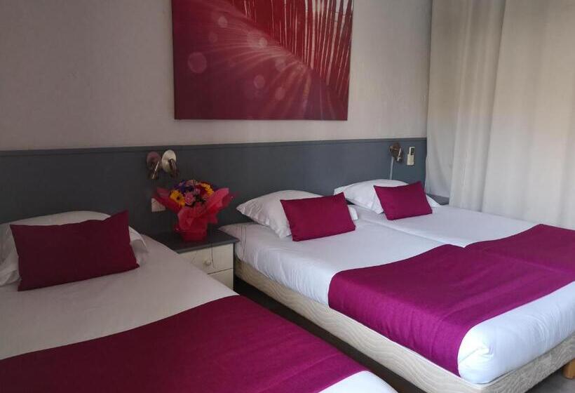 Номер Стандарт Трехместный, Atoll Hotel Restaurant