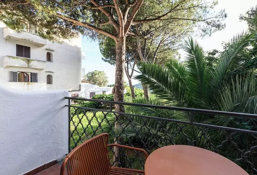 Standard Neljän Hengen Huone, B&b Hotel Ischia San Nicola