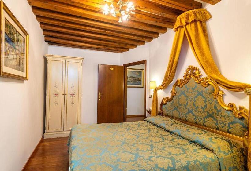 اتاق کلاسیک, Al Vagon