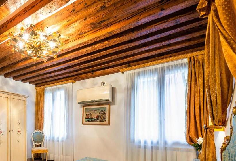 اتاق سوپریور با چشمانداز, Al Vagon