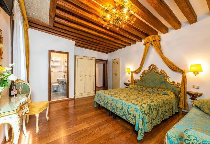 اتاق سوپریور, Al Vagon