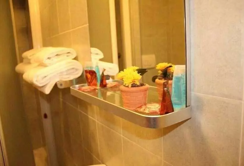 اتاق اکونومی, Albergo Posta