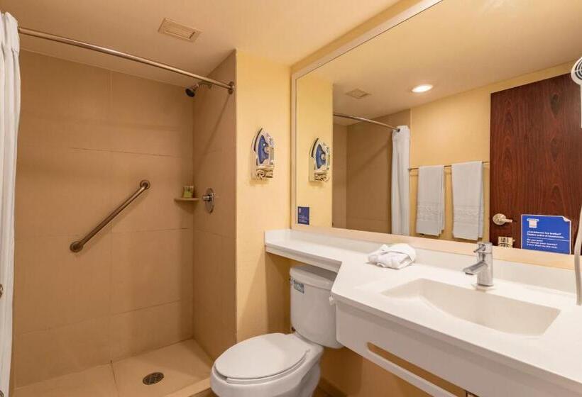 Номер Стандарт 2 Двуспальные Кровати, City Express By Marriott Playa Del Carmen