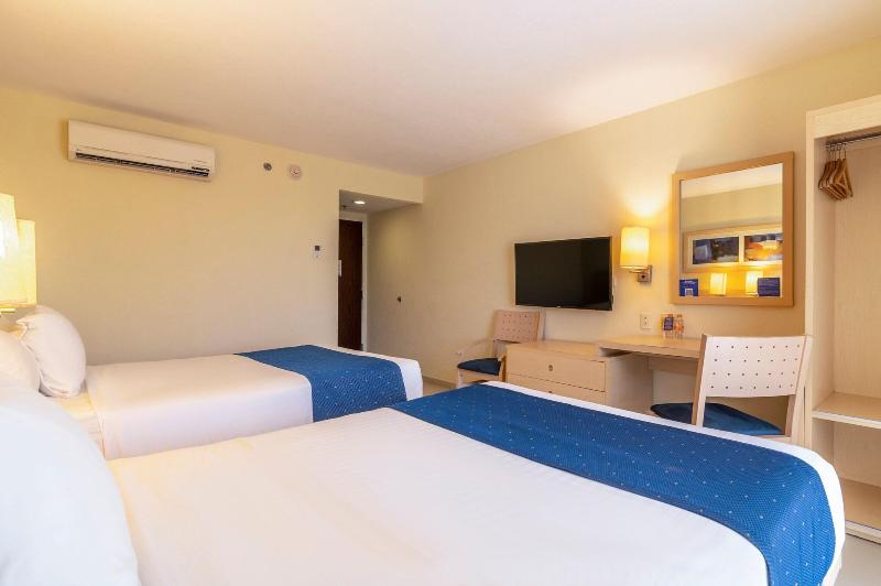Номер Стандарт, City Express By Marriott Playa Del Carmen