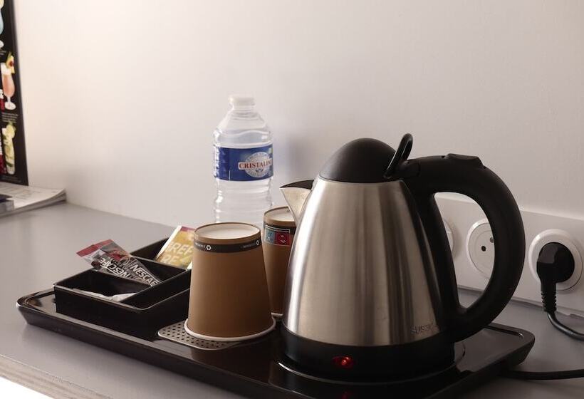 חדר סופריור, Contact Hôtel Le Provençal Bordeaux Lac