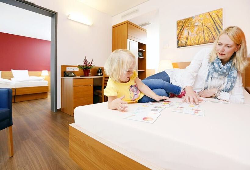 스탠다드 룸, Franz