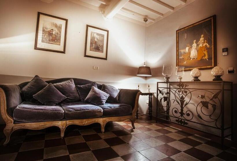 جناح جونيور, I Capricci Di Merion  Resort & Spa