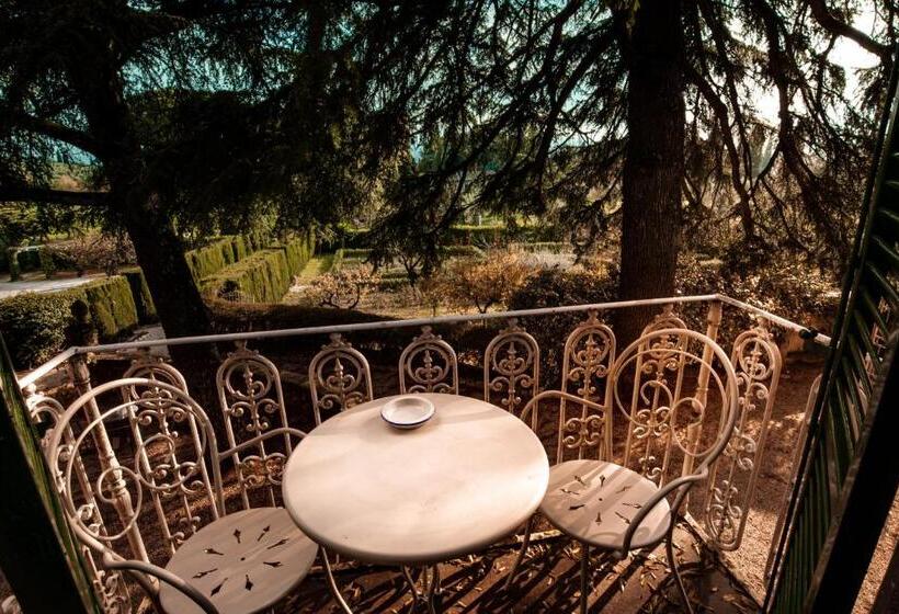 جناح جونيور, I Capricci Di Merion  Resort & Spa