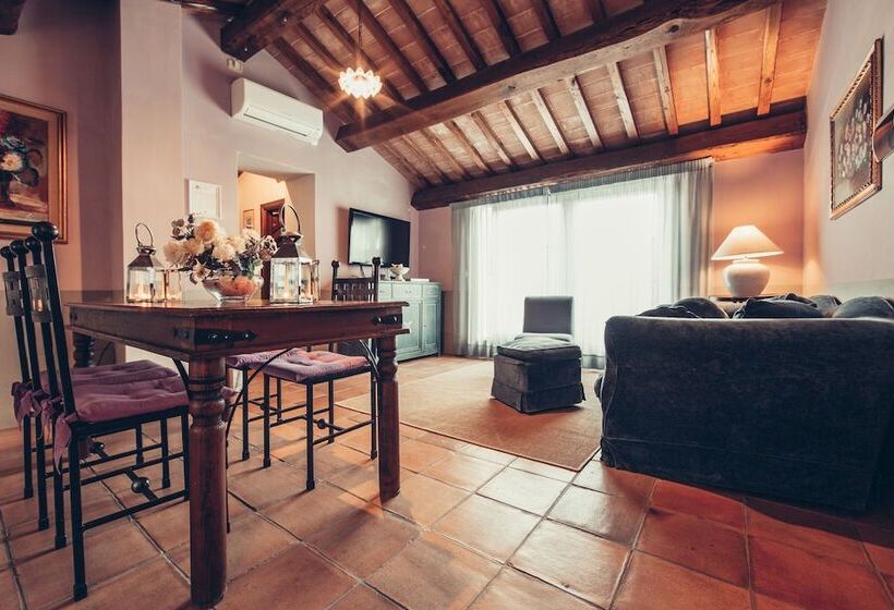 جناح جونيور, I Capricci Di Merion  Resort & Spa