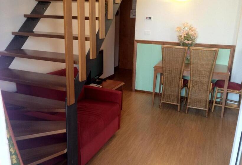 スタンダード5人部屋, Il Guscio